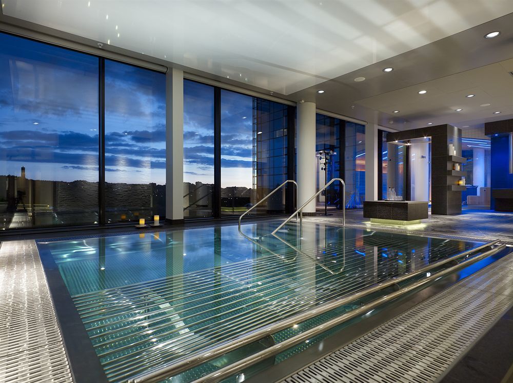 Hotel Upper House à Göteborg Extérieur photo The pool at the InterContinental London The O2